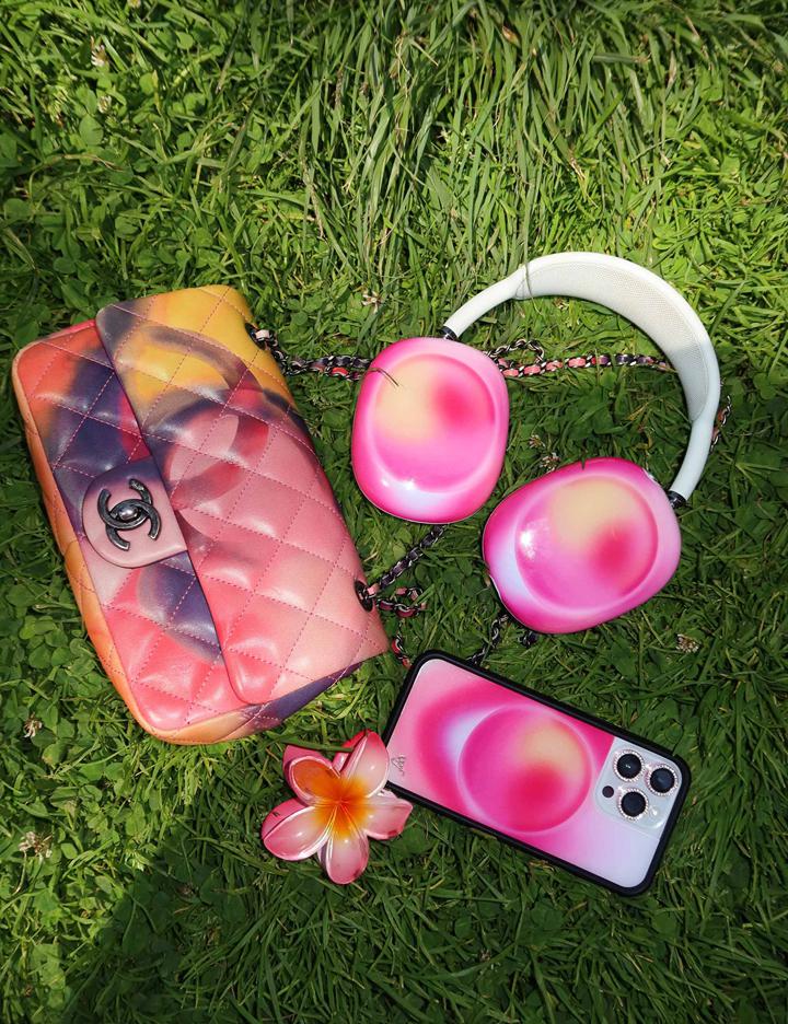 Wildflower Airpods Max Covers Hot Pink Aura  USA |  JWTQ-57186