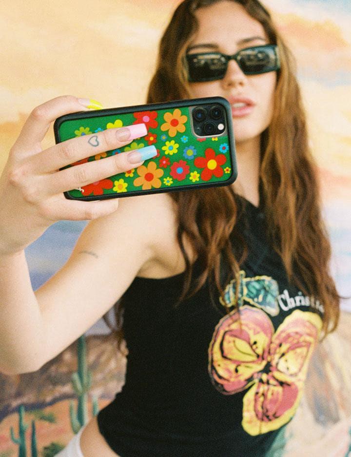 Wildflower Bloom Iphone 13 Pro Cases Green  USA |  FJHI-56047