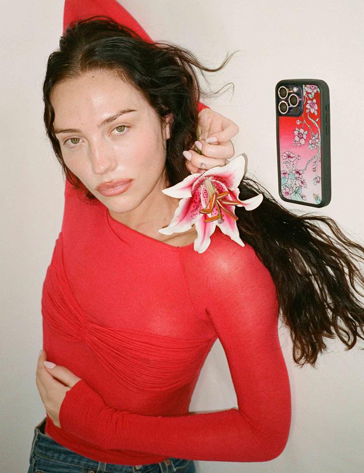 Wildflower Serena Floral Iphone 16 Pro Max Cases red  USA |  SXKJ-26945